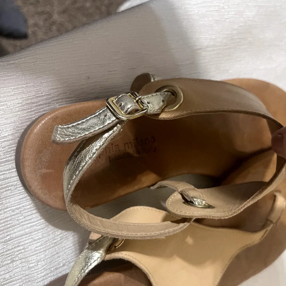 Sophia Milano Womens‎ 10 Beige Italian Leather Thong Sandals butter soft gold